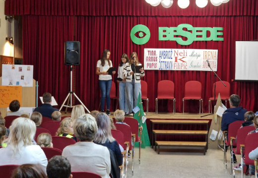 OBISK PISATELJEV 2024 019