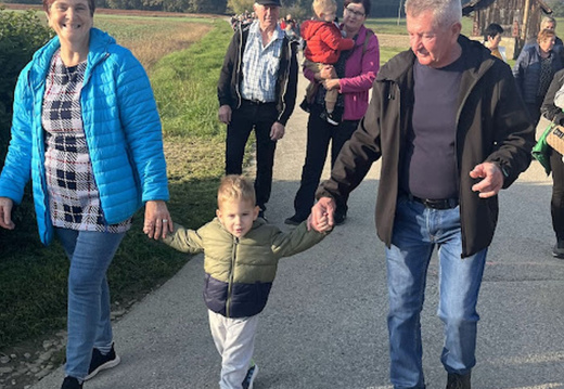 SREČANJE Z DEDKI IN BABICAMI 2024 25