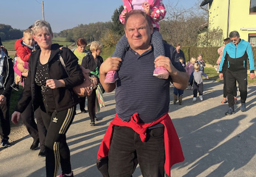 SREČANJE Z DEDKI IN BABICAMI 2024 26