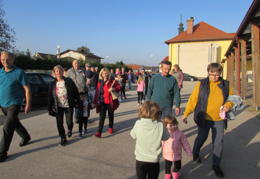 SREČANJE Z DEDKI IN BABICAMI 2024 56