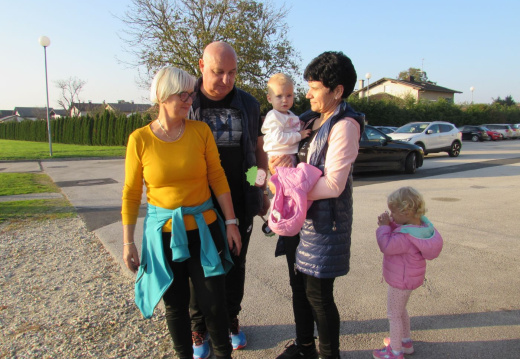 SREČANJE Z DEDKI IN BABICAMI 2024 66