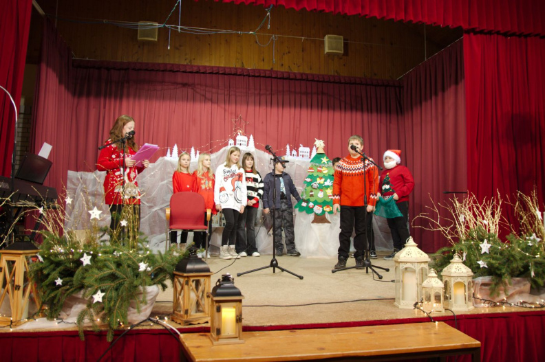 NOVOLETNI BAZAR 2024_54.jpg