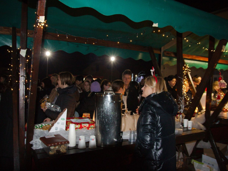 NOVOLETNI BAZAR 2024 98