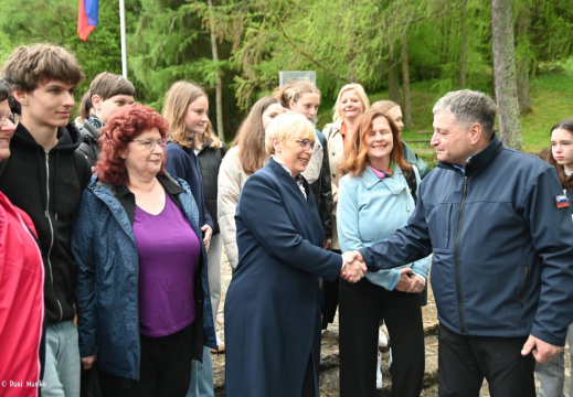 SPOMINSKA OBELEŽJA PRIPOVEDUJEJO 2025 96