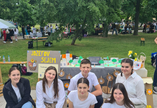 TURIZMU POMAGA LASTNA GLAVA 2025 02
