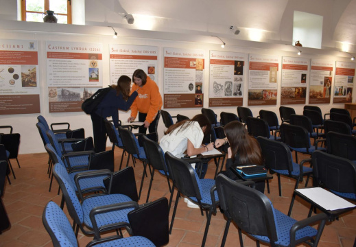 REGIJSKO TEKMOVANJE KVIZA O NARAVI IN ČLOVEKU 2025 08