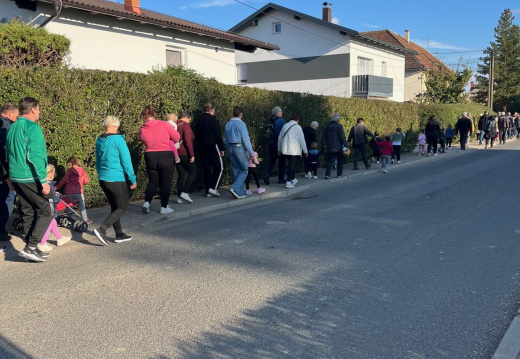 SREČANJE Z BABICAMI IN DEDKI 2025 01