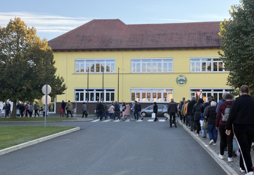 SREČANJE Z BABICAMI IN DEDKI 2025 10